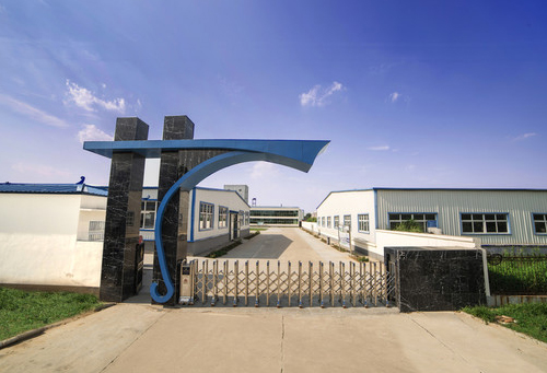 象山電動伸縮門安裝，伸縮門折疊門定制--優(yōu)質(zhì)的服務(wù)--廠家直銷--需求可定制--:伸縮門
